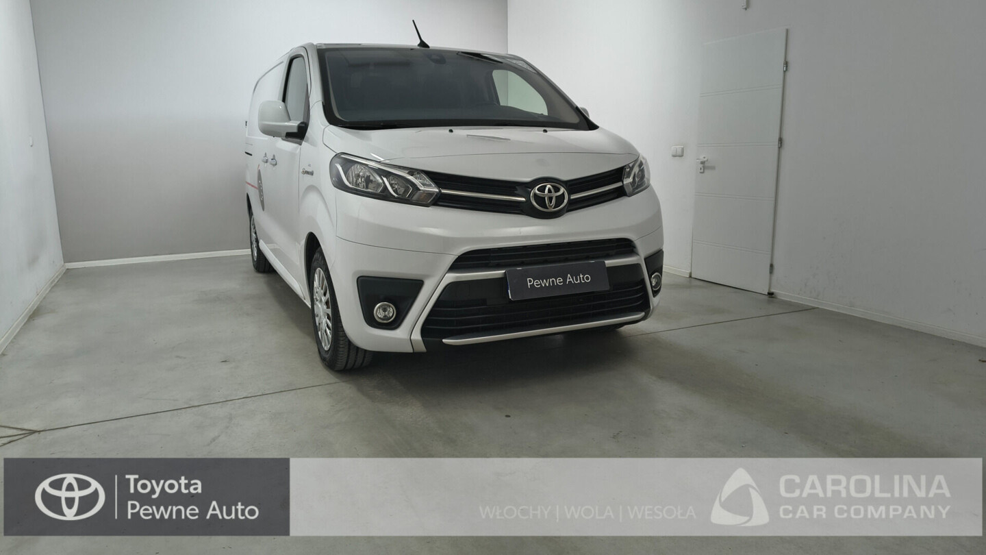 Toyota PROACE