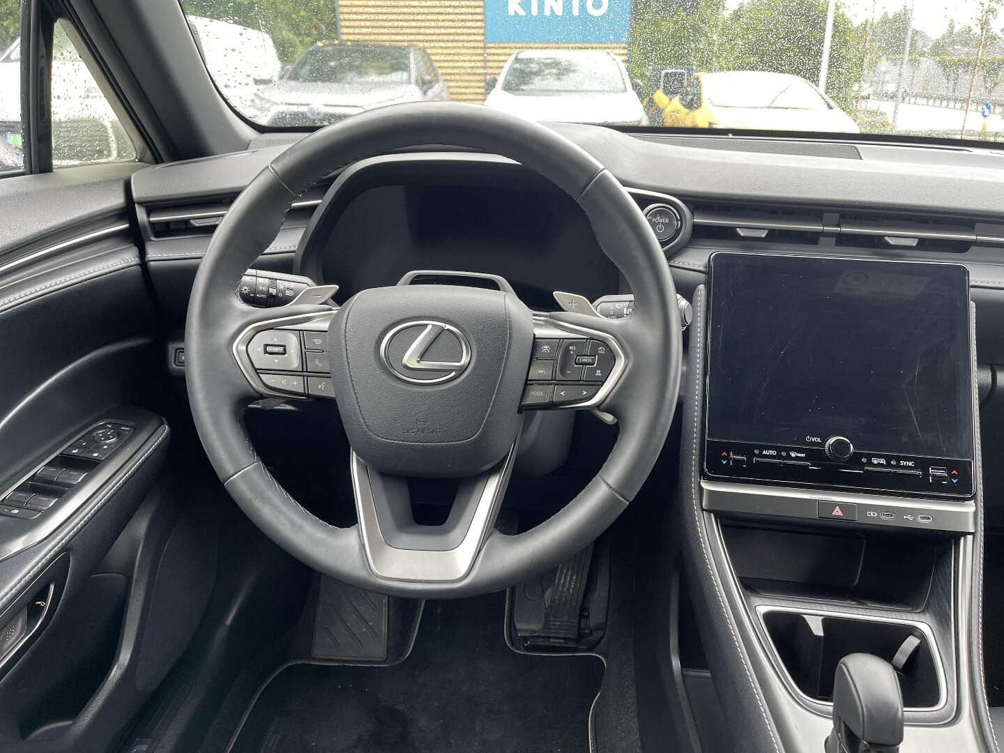 Lexus LBX